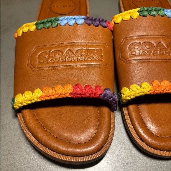 Coach Men's Pride Burnished Amber Leather Crochet Trimmed Slides, Size 10 - Picture 3 of 8